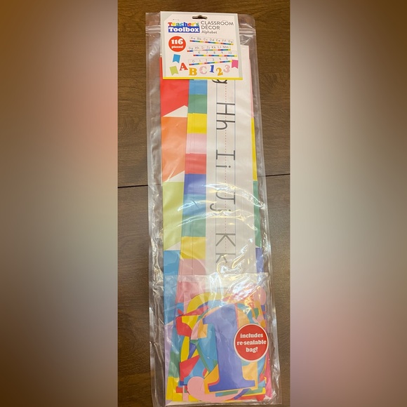 New in package 116 Piece Teacher Classroom Decor Pack - Picture 2 of 5